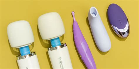 17 Best Vibrators of 2024, According to Sex Experts and Reviews